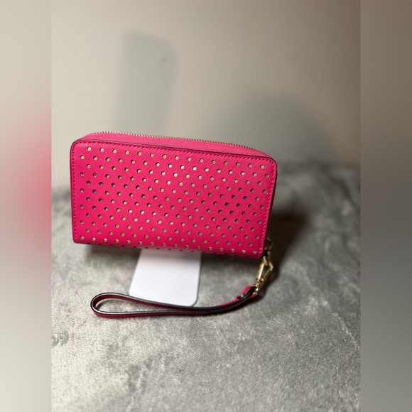 💞 Michael Kors Jet Set Travel Perforated Wallet in Pink and Gold 💞 - Picture 3 of 5